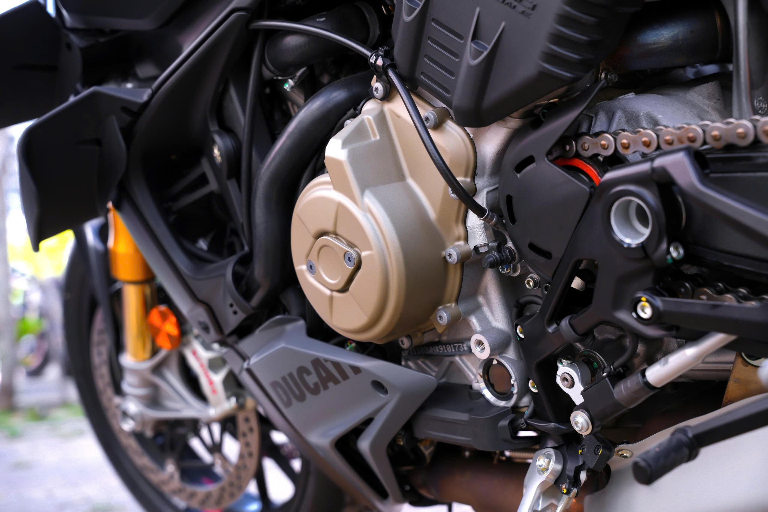 Chi tiết động cơ Ducati V4 S 2024