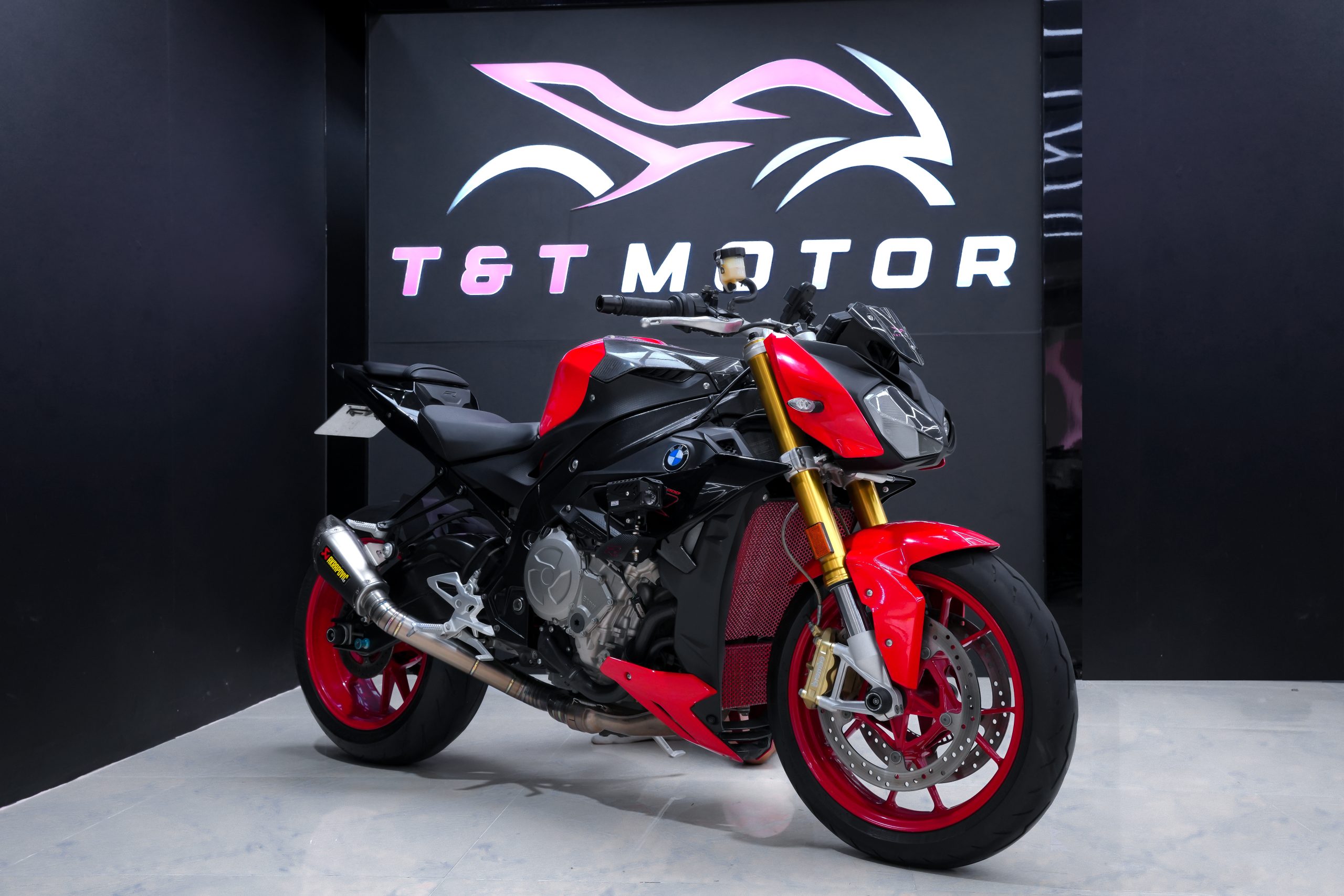 BMW S1000R góc 1 tại T&T Motor