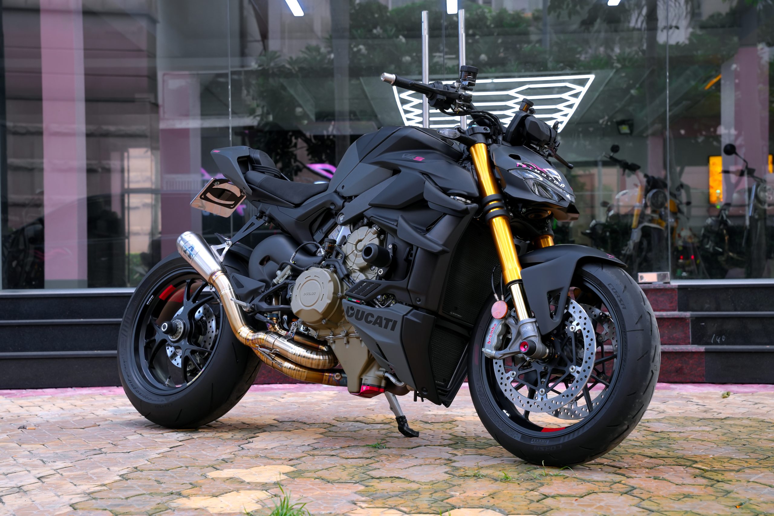 Thu mua xe đang trả góp tại T&T Motor