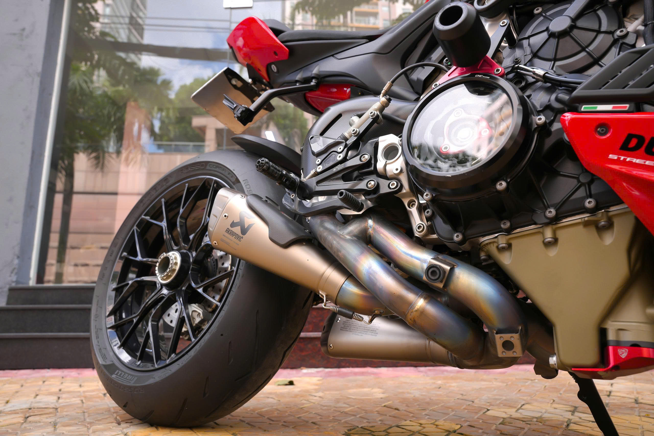 Pô Akrapovic Ducati Streetfighter V4 S 2022