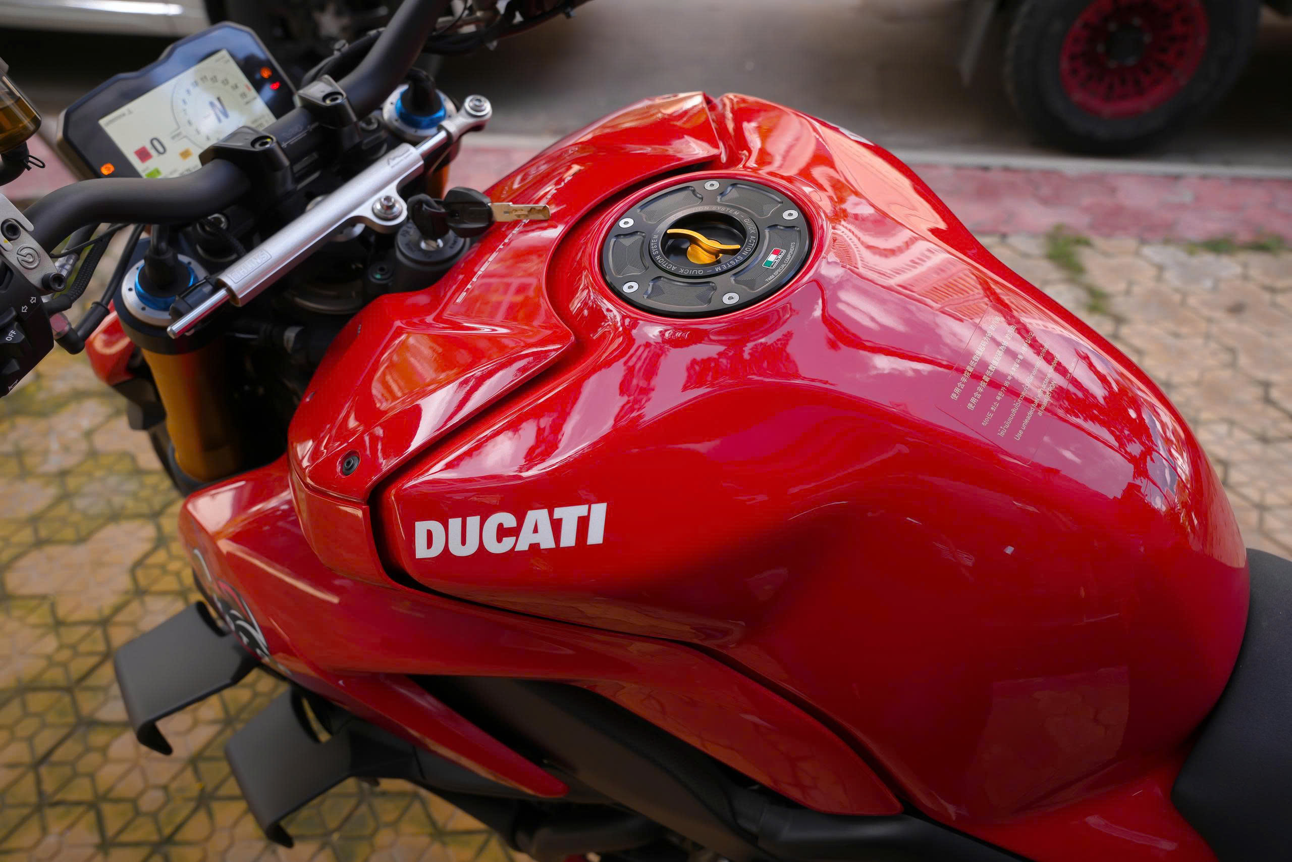 Bình xăng Ducati Streetfighter V4 S 2022