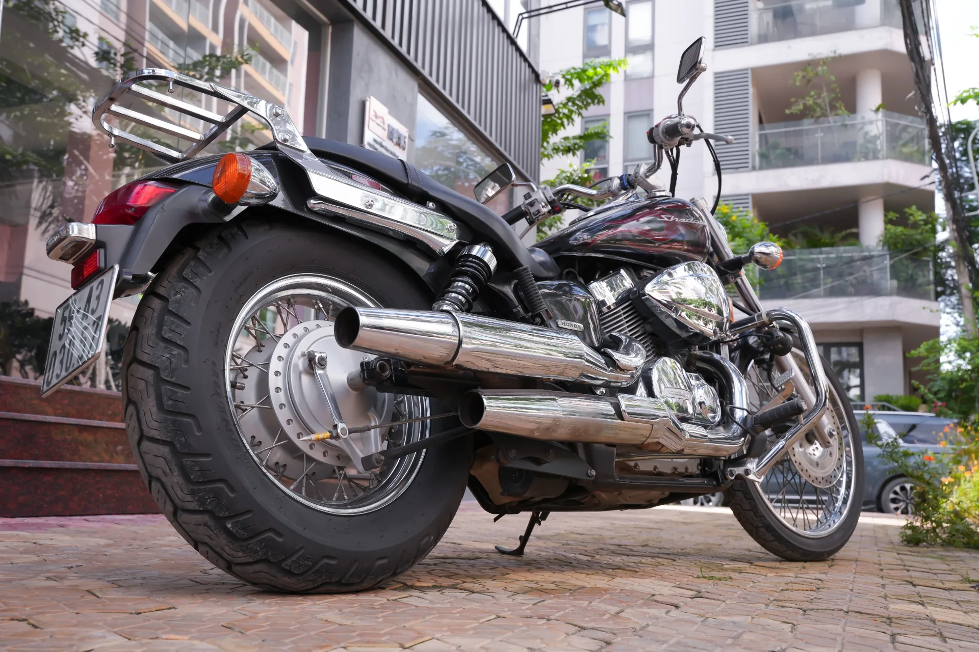 Honda Shadow Spirit 750 2009 góc nhìn phía sau