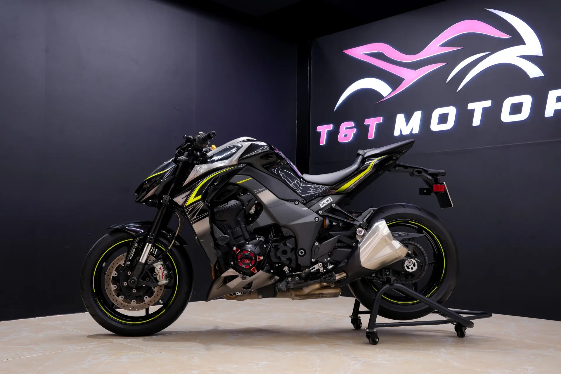 Kawasaki Z1000 R Edition nhìn ngang bên trái