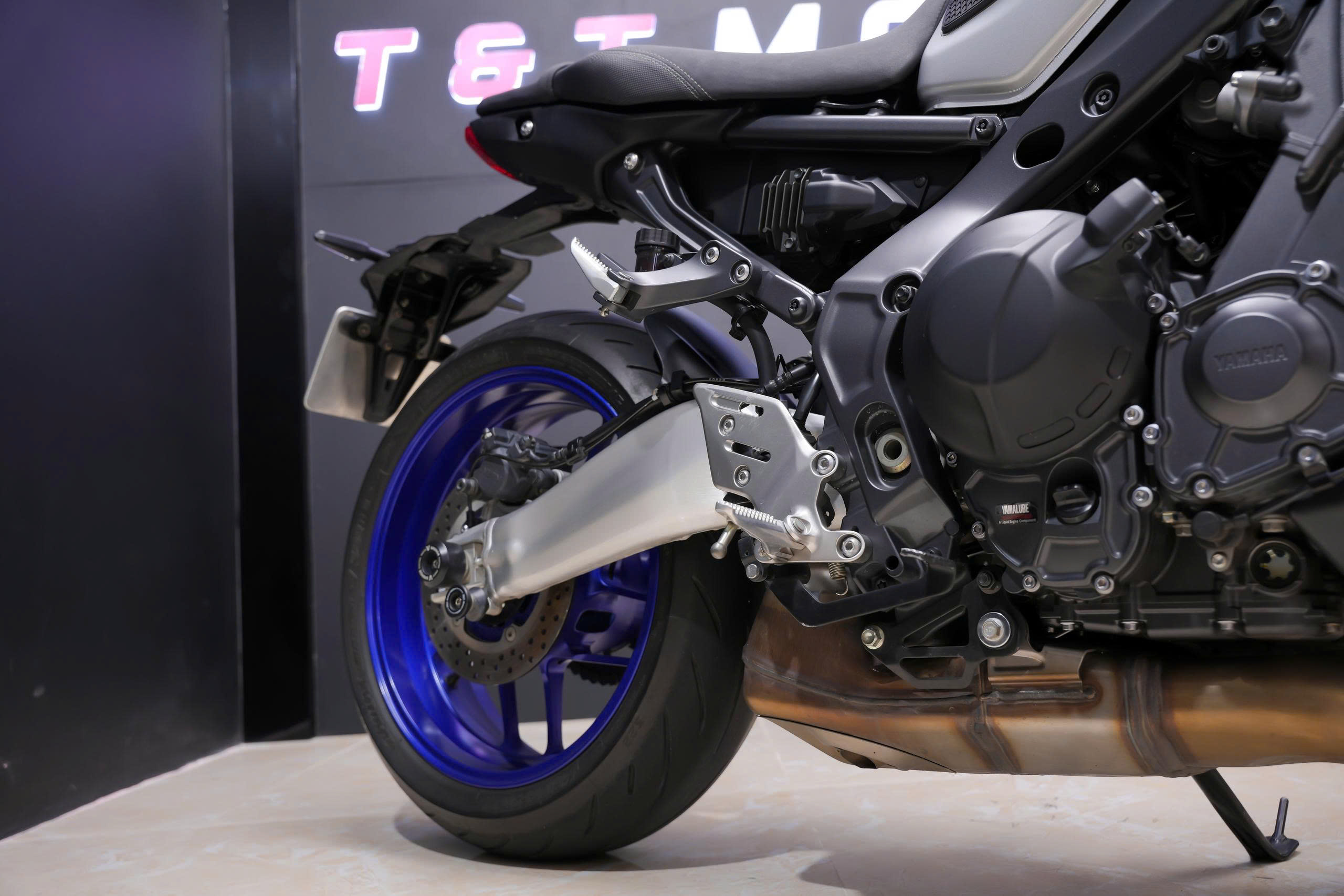 Chi tiết máy Yamaha MT-09 SP 2022
